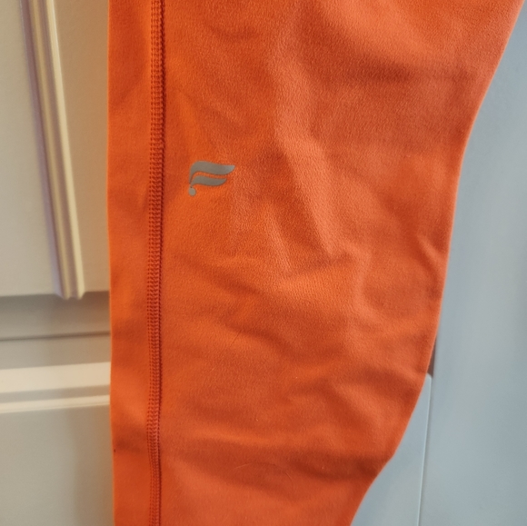 Fabletics Define PowerHold® Passion Orange High-Waisted 7/8 Leggings - Size XL - Picture 8 of 10